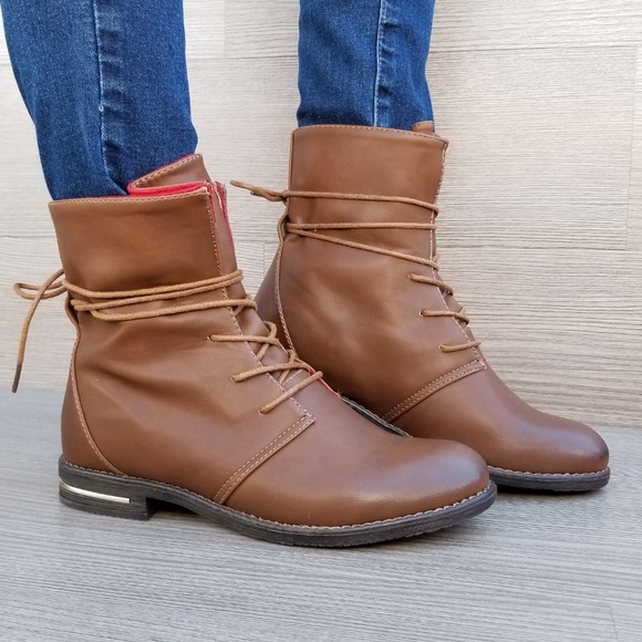 ankle boots tie